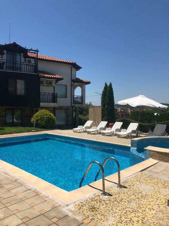 Apartment Sea La Vie 2 Sozopol Exteriör bild